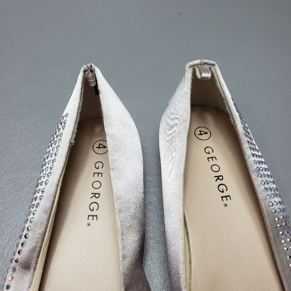 George girls light pink embellished slip on shoes big girls size 4